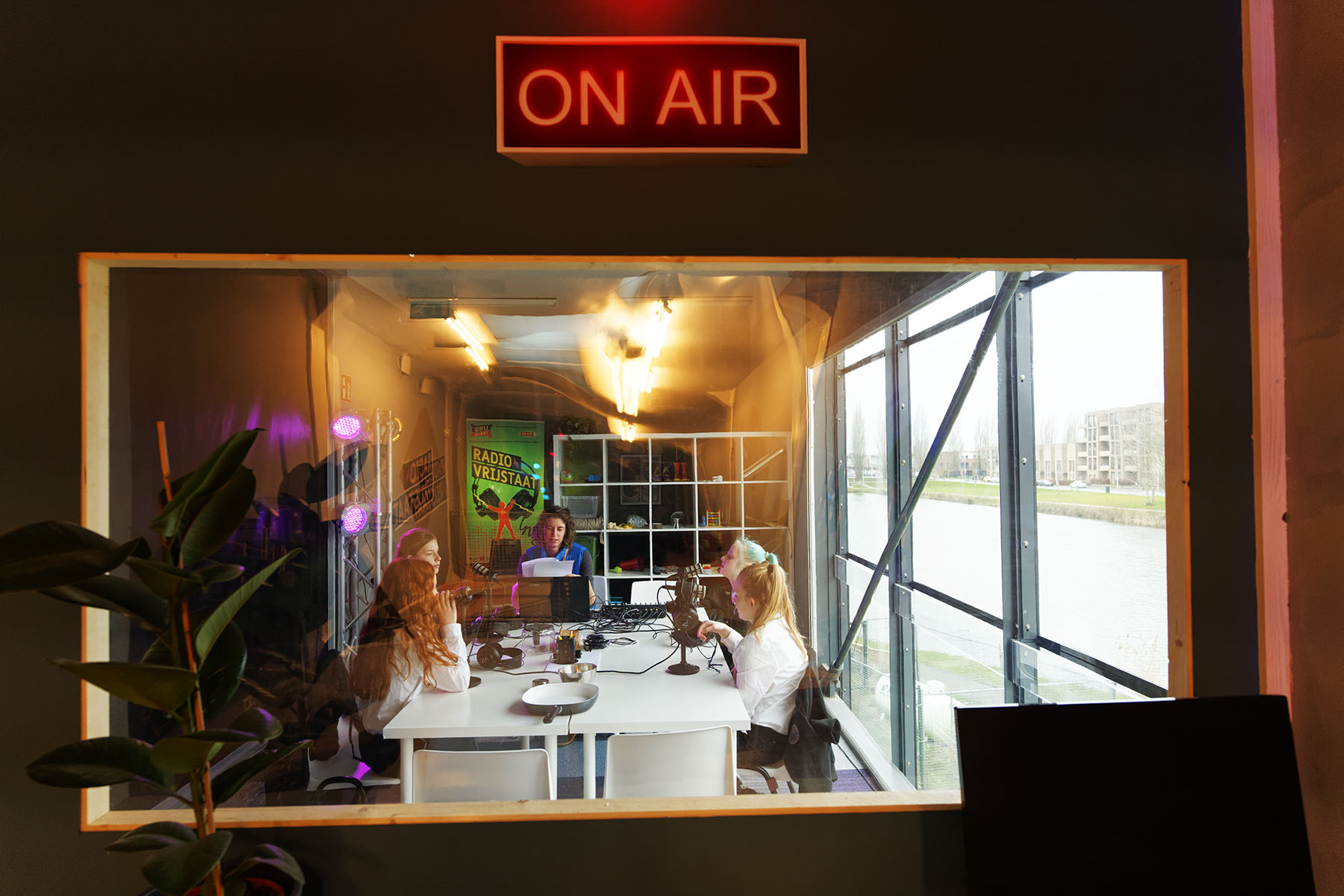 Radio Vrijstaat radiostudio